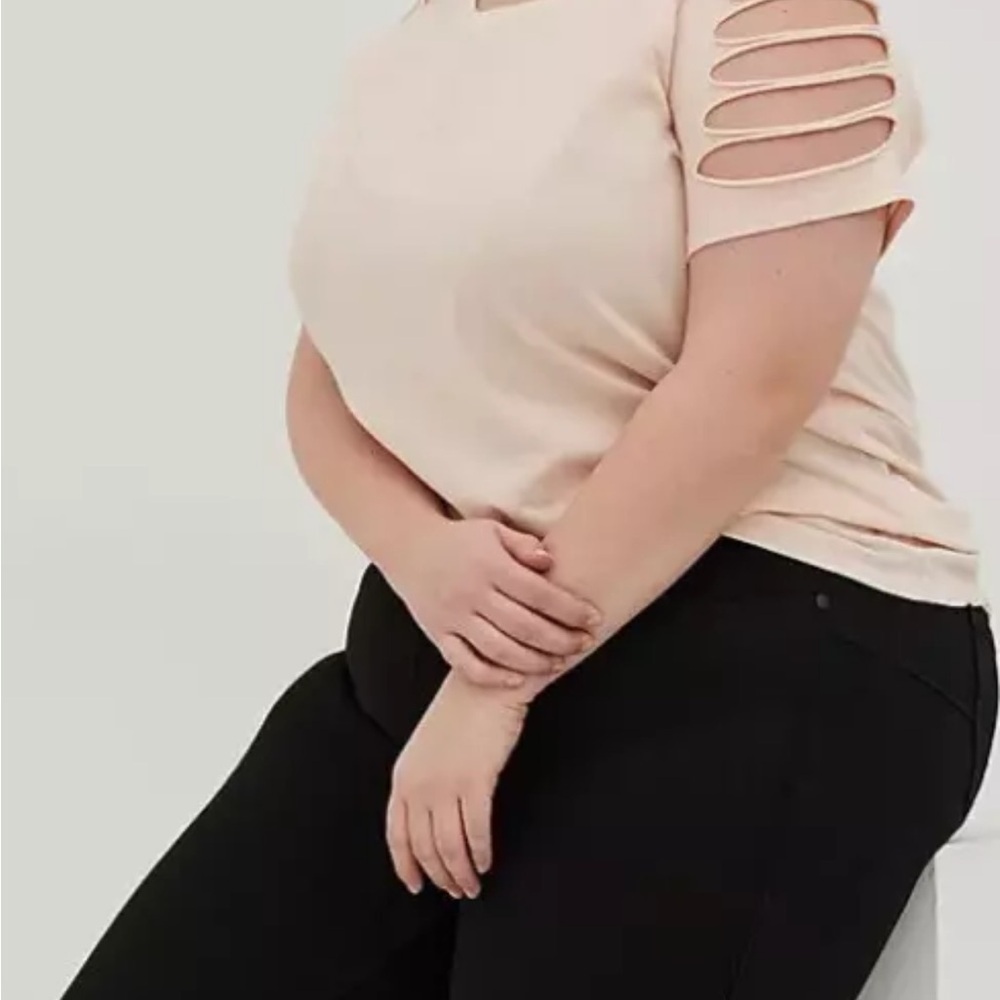 torrid love sick light pink slashed cold shoulder sleeve t shirt - Picture 7 of 14